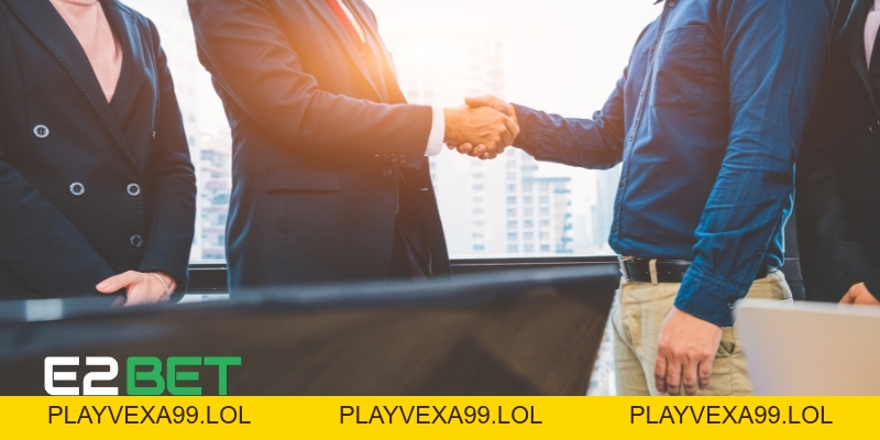 CEO Nguyễn Thái Bảo – Người Dẫn Dắt Tương Lai E2BET Với Những Thành Công Vượt Trội CEO Nguyễn Thái Bảo – Người Dẫn Dắt Tương Lai E2BET Với Những Thành Công Vượt Trội